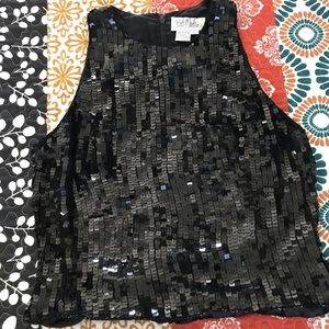 Cropped sequins top